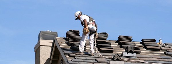 Comparing roofing crews to subcontractors Warner Roofing