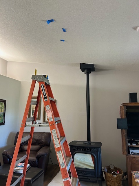 Living room before solar tube installation in Vancouver, WA