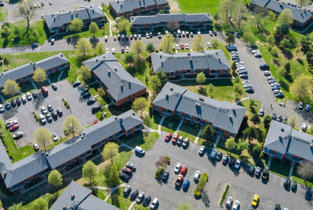 Vancouver, WA apartment roofing services