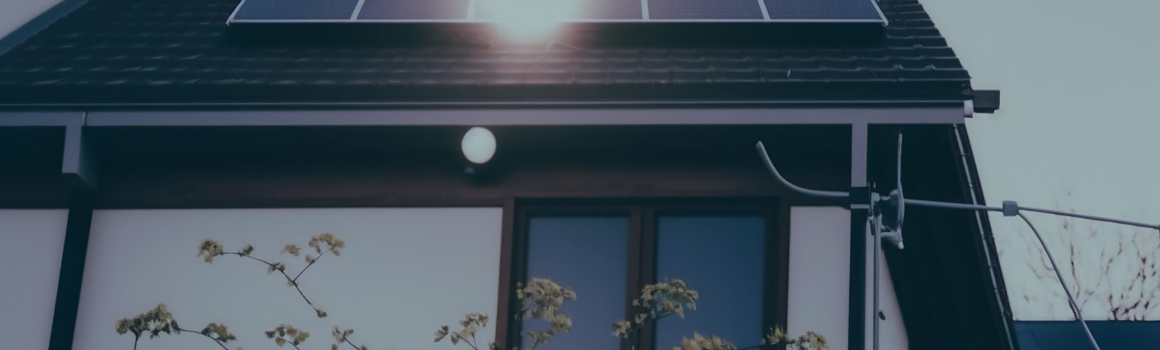 5 Things To Know About Re-Roofing A House With Solar Panels