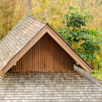 Warner Roofing: Why Re-roof Over Asphalt Shingles?