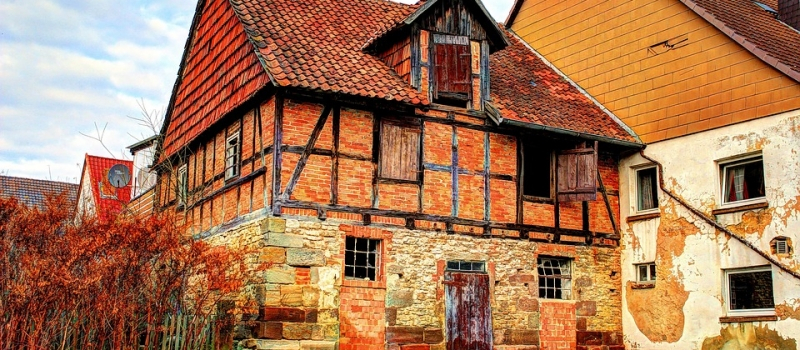 3 Common Roofing Repairs for Historic Homes